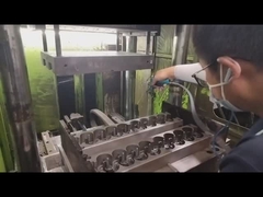 Semi-permanent watergebaseerd gietmiddel voor de afgifte van vormstoffen voor rubberonderdelen